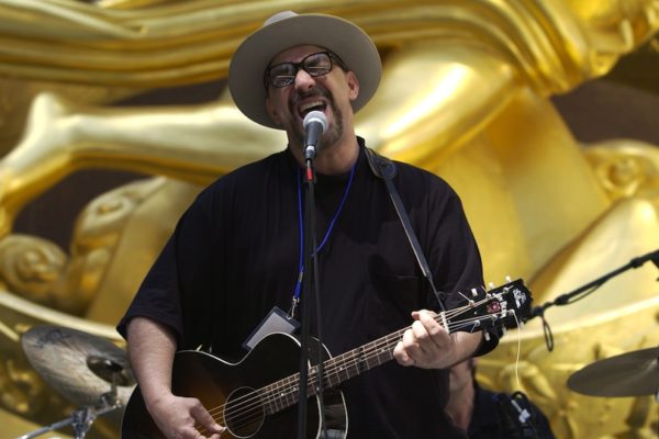 Pat DiNizio of The Smithereens courtesy of Getty