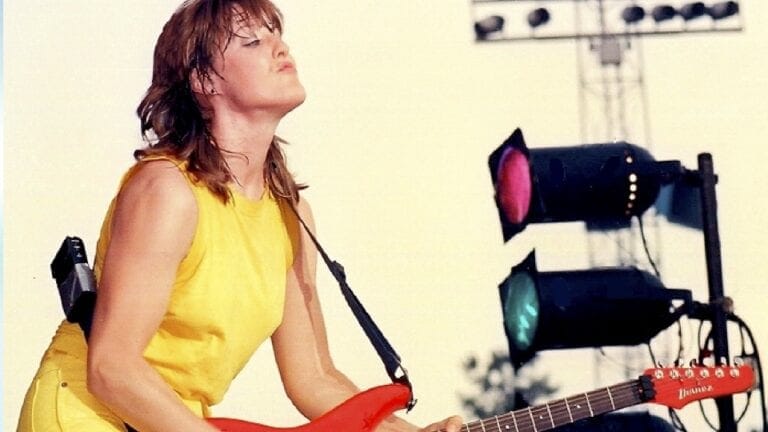 katrina walking on sunshine